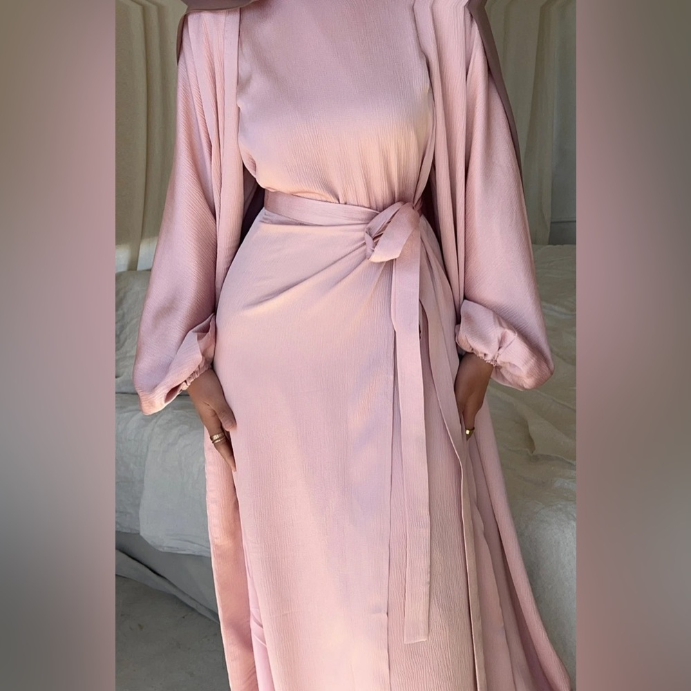 Veiled Collection Salma Sleeveless Maxi Dress & Skirt Set XS + Open Abaya XXS